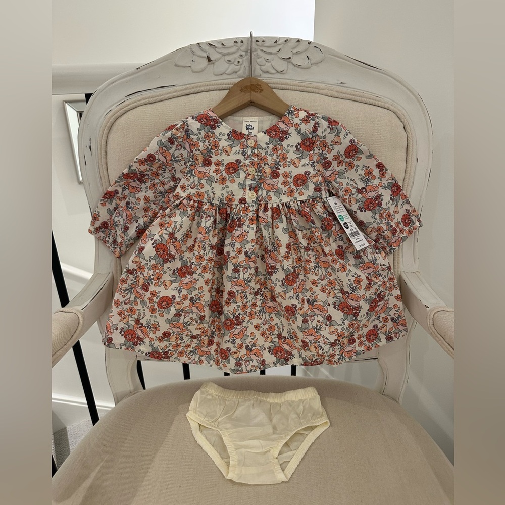 🦢 Baby 9 Mth Oshkosh Cotton Floral Spring Dress With smocking Detail NWT